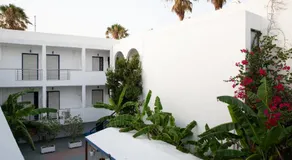 Sea Breeze 2 Apartments - Image 2
