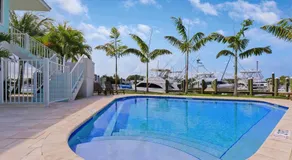 Sailfish Suites 4- Waterfront Pet friendly - Image 3