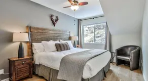 A Rustic Modern Mountain Condo - 2 bed, 2-Level - Image 2