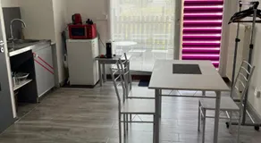 Logement type studio 1 piece proche zénith - Image 2