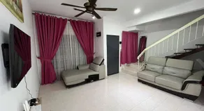Sweet Roses Homestay- Free WiFi, Nearby UiTM - Image 2