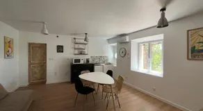 3 pièces au dernier étage dans bastide grassoise - Image 3
