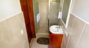 PARADISE LODGE - Image 2