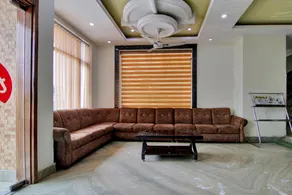 Collection O The Shree Dhar Niwas - Image 2