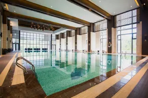 Wuxi Tai Hu Hotel - Image 5