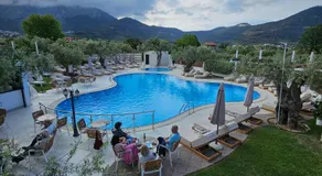 Ocean Beach Hotel - Image 3
