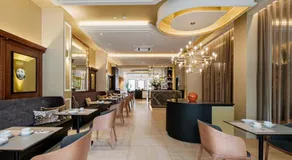 Hotel Royal - Image 2