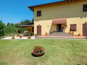 Plush Holiday Home in San Miniato near Tower of Federico II - Image 4