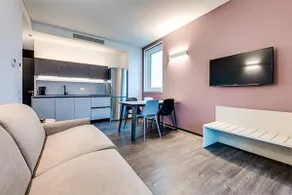 Sky Tower Suite - Image 2
