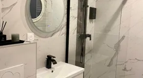 Appartement avec jacuzzi - Image 2