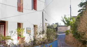 Malaxiana Houses - Image 3