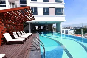 Orchard Garden studio apartment near airport 5 - Image 3