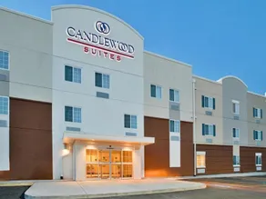 Candlewood Suites Kansas City Airport - Image 4