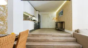 Central Bungalow - Luxury Stay - Near El Retiro - Image 4