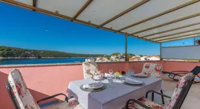 Villa Rossa Apartments - Image 4