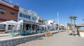 Paradise by the sea - Image 5