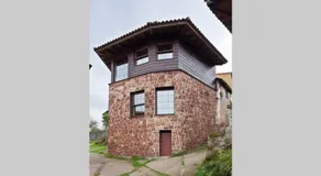 Casita de la plaza Lugás - Image 4