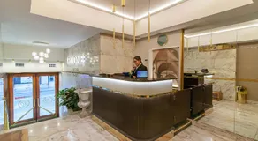 Hotel Tritone - Image 2