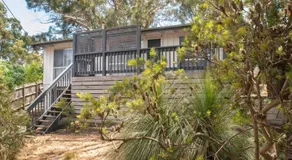 Beach Shack Amongst the Gum Trees - Image 5