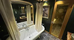 The Royal Marina Escape! - Image 2