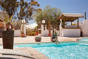 Inverdoorn Game Reserve Lodge - Image 3