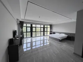 One-Day-One-night Hotel - Image 2