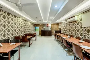 HOTEL THE AVENUE - Image 4