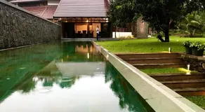 Sweet Hive Villa - Image 4