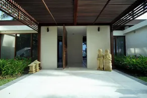 EMHILL Estate Lombok - Image 3