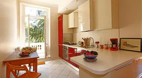 PALMERAIE - Magnifique appartement d'époque avec Vue Mer 4 personnes avec terrasse Le Port Nice - Image 3