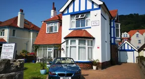 Between the Bays exclusively for Adults - Image 3