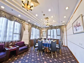Argyle International Airport Hotel Shanghai - Image 5