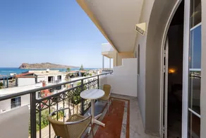 Manias Hotel Apartments - Image 4