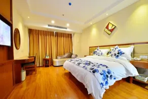 GreenTree Inn JiangSu Wuxi Xidong Xincheng Business Hotel - Image 2