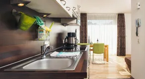 Hotel Cores - Image 4
