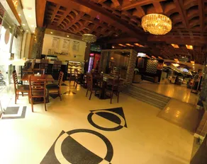 Yatri Suites and Spa - Image 4