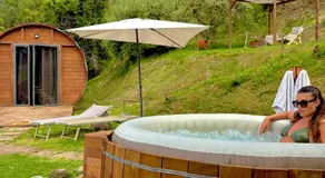 Botte Toscana in Oliveta - Idromassaggio Privato - Vista Mozzafiato - Image 3