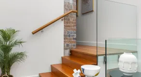 Luxurious 3-Story Terrace in Potts Point - Image 2