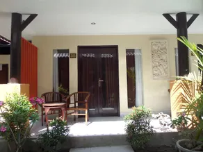 Semaya One Beach Guesthouse - Image 4