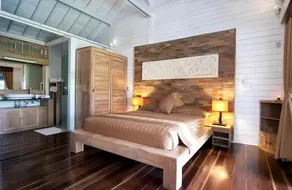 Tropical 4BR Private Pool Villa Near Saba Beach - Image 2