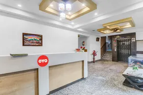 Hotel O by OYO Crystal Near Gomti Riverfront Park - Image 2