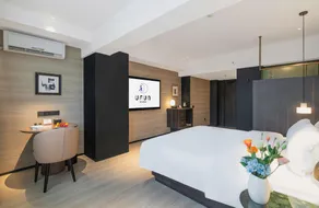 Jingtone Hotel (Laibin City Square Wal-Mart Binjiangyuan) - Image 2