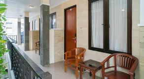 RedDoorz Plus Syariah @ Jalan Dokter Wahidin Bojonegoro - Image 5
