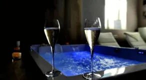 Hygge Suite Wellness à Focant - Image 5