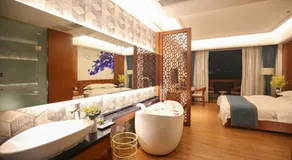 All Seasons Lodge Breakfast&Lift&Free Laundry &Book tickets &Downtown Location and English Service - Image 2