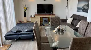 Hillcrest Bungalow - Image 2