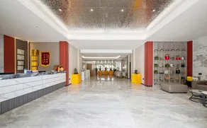 Yayue Wanxing Smart Hotel - Image 2