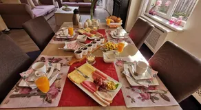 La Rose - Image 3