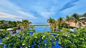 Long Beach Cam Ranh Airport - Image 4