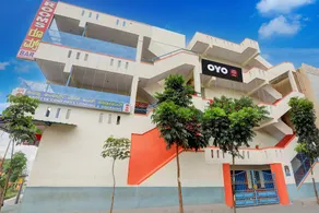 Hotel O AADITYA COMFORTS BOARDING & LODGING - Image 4